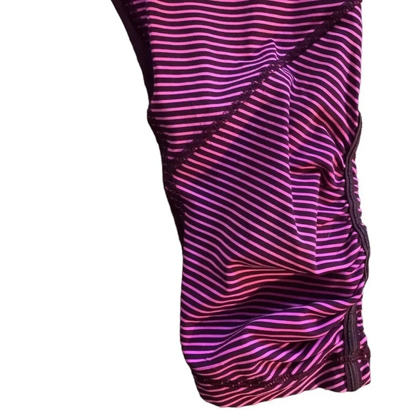 Lululemon Run: For Your Life Crop in Raspberry Glo Light - Picture 9 of 14